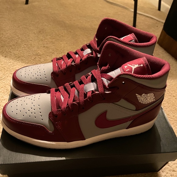 SOLD - Picture 1 of 3